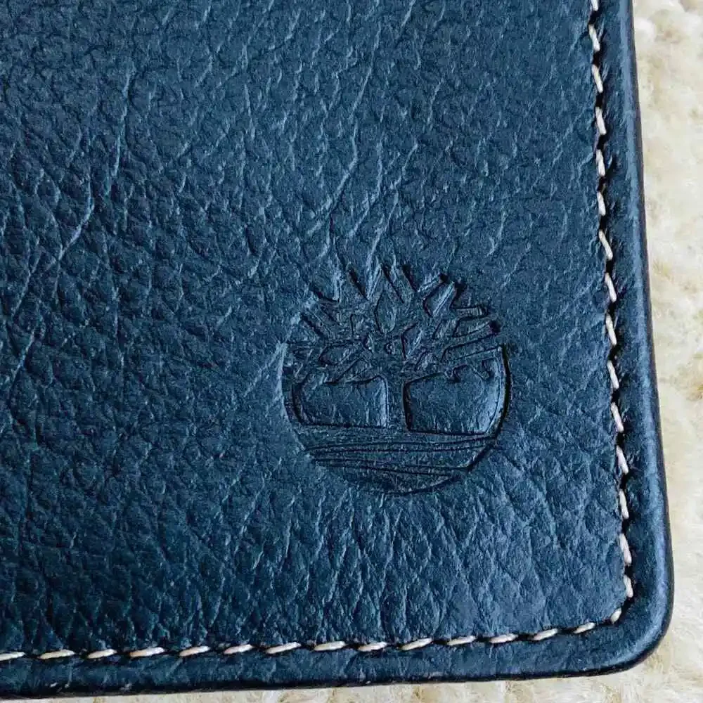 Timberland black pebbled leather wallet bifold for cards cash ID sleeve